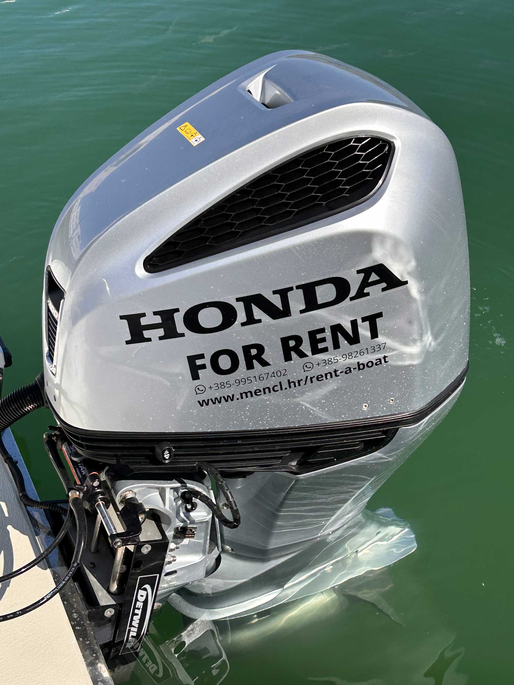 Nin rent a boat Voyager 22 - Honda 200 HP Raineri Voyager 22 Nin rent a boat